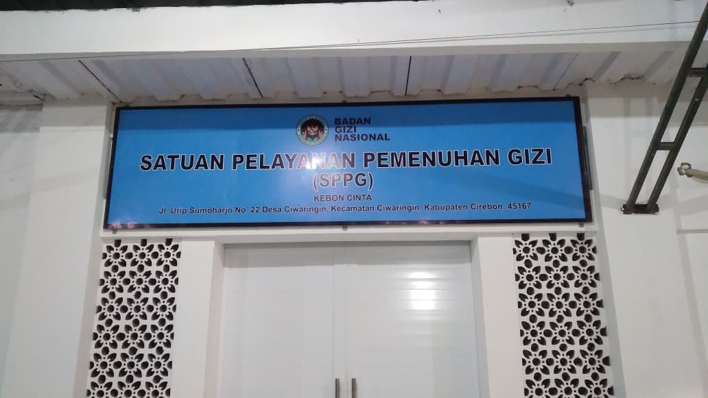 Kabar Baik! Dapur MBG Kebon Cinta Resmi Kantongi Sertifikat Higiene Sanitasi dari Dinkes Cirebon